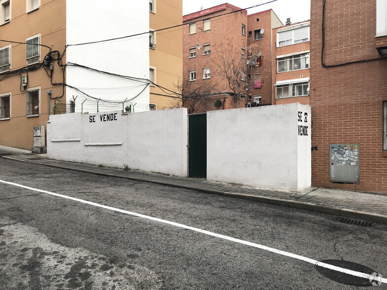 Calle Francisco Rodríguez, 10, Madrid, Madrid for sale - Building Photo - Image 1 of 2