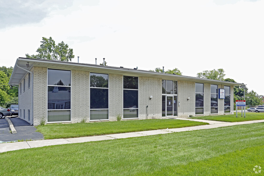 28200 Southfield Rd, Southfield, MI for rent - Building Photo - Image 1 of 4