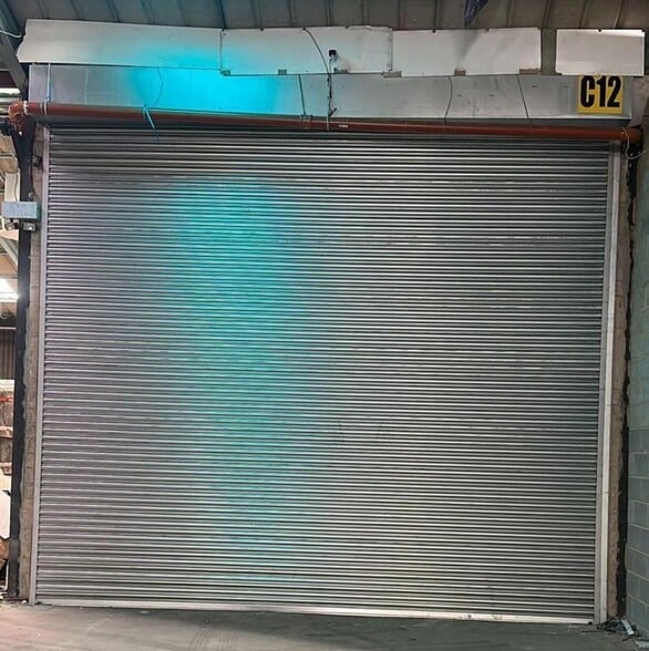 Ripple Rd, Barking to rent - Building Photo - Image 3 of 11