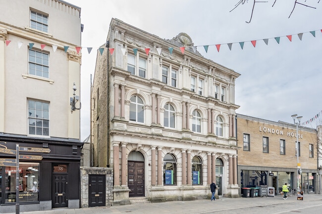 More details for 36 Dunraven Pl, Bridgend - Retail to Rent