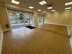 Somerset Ave, Southampton to rent Interior Photo- Image 2 of 4