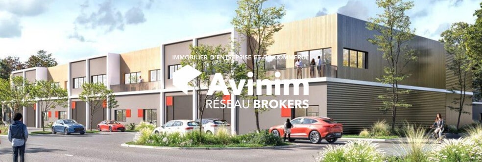 Industrial in Marignane for sale - Building Photo - Image 2 of 6