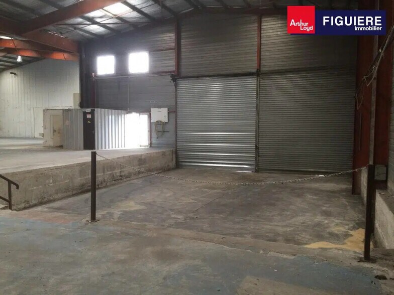 960 Rue Jean Perrin, Aix-en-Provence to rent - Interior Photo - Image 2 of 7