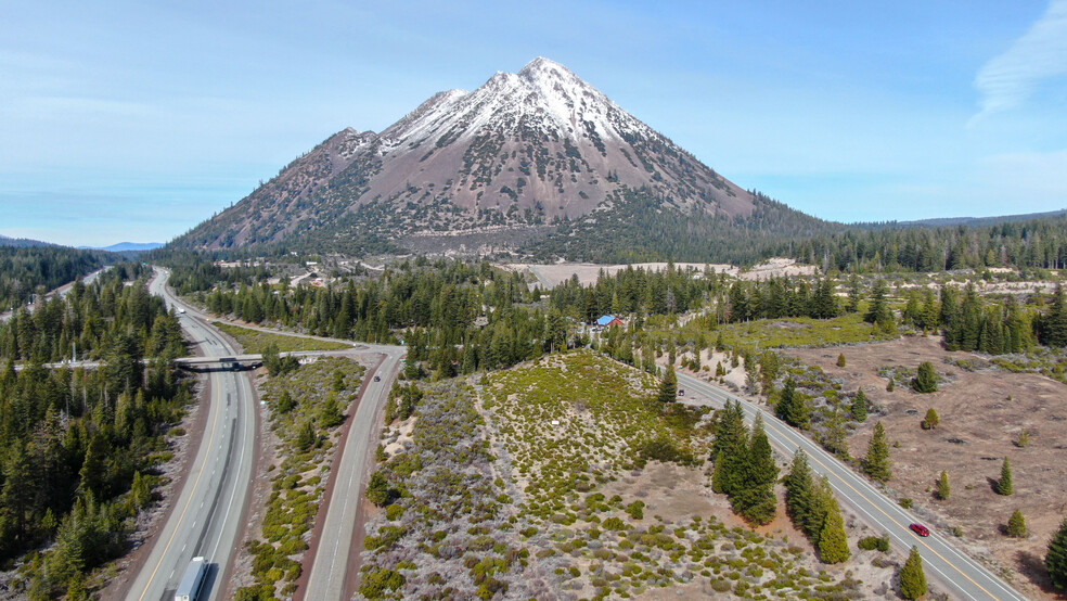 Abrams Lake rd, Mount Shasta, CA for sale - Primary Photo - Image 1 of 27