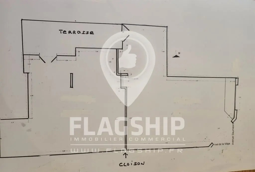 Retail in Paris for sale Floor Plan- Image 1 of 2