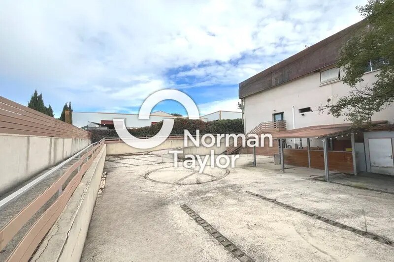 Light Industrial in Teyran for sale Building Photo- Image 1 of 6