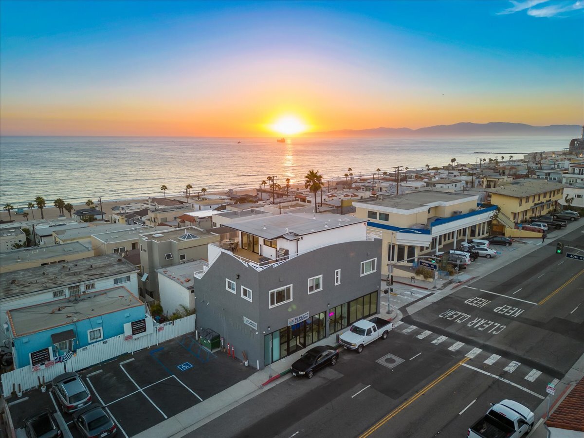 230 40th St, Manhattan Beach, CA for sale Primary Photo- Image 1 of 1