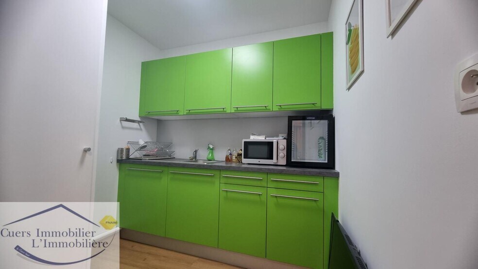 Office in Solliès-Pont for sale - Building Photo - Image 3 of 8