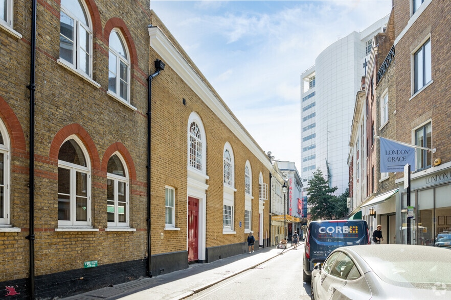 24-26 West St, London to rent - Building Photo - Image 1 of 3