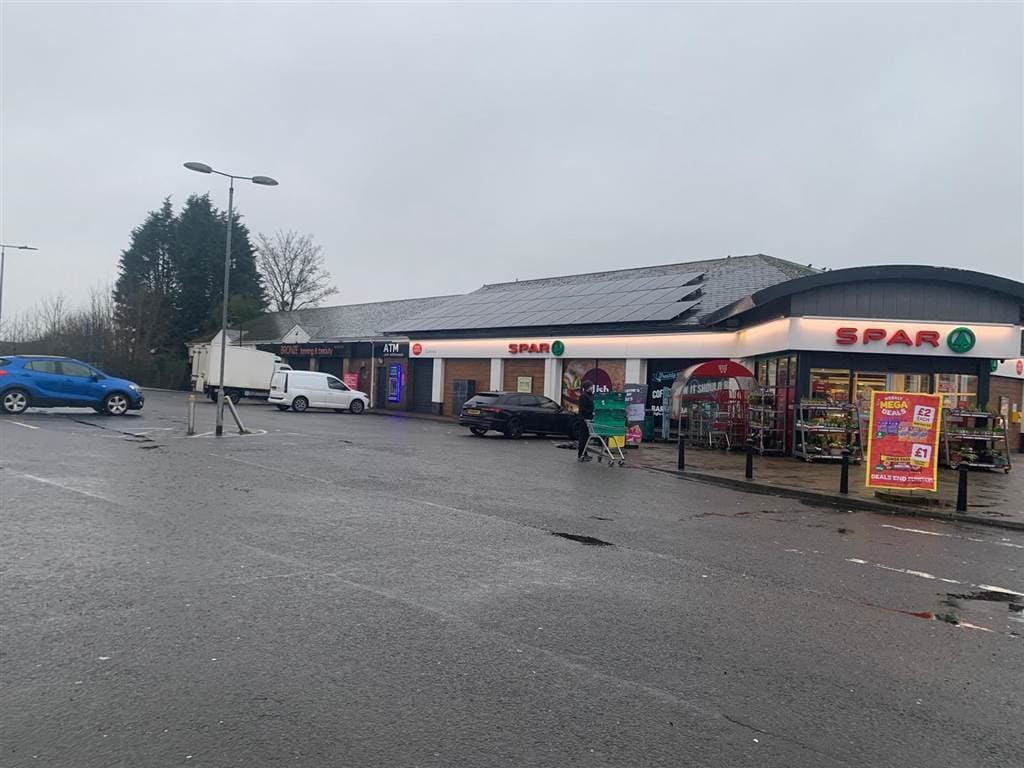 123 Longstone St, Lisburn to rent Primary Photo- Image 1 of 6