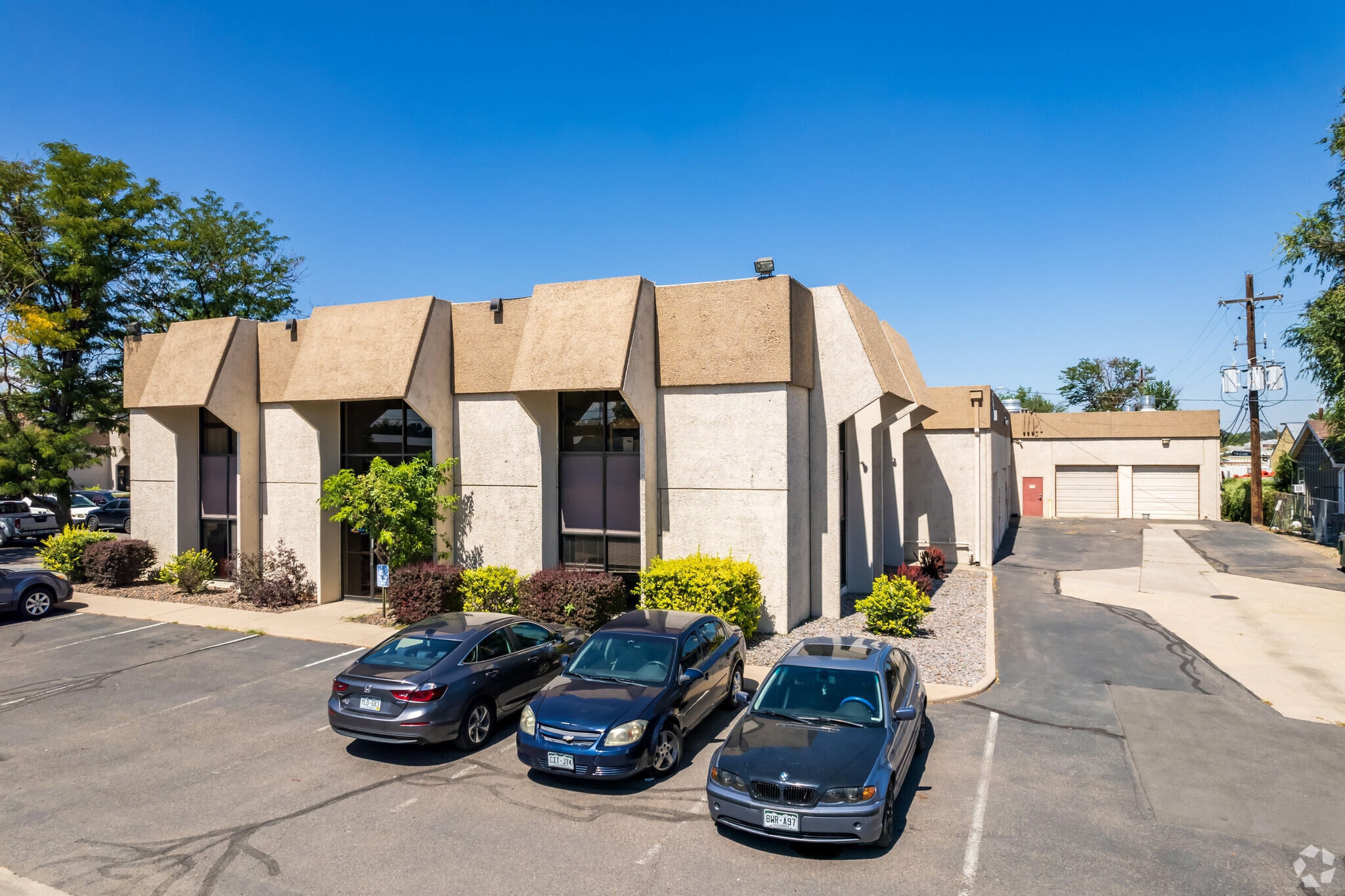 6385-6425 W 52nd Ave, Arvada, CO to rent Primary Photo- Image 1 of 16