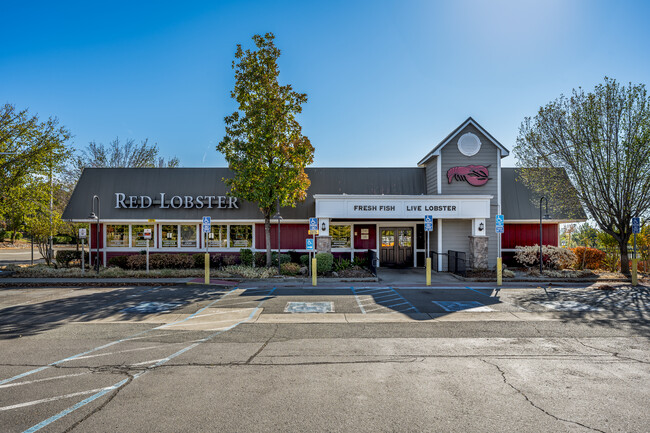 More details for 1345 Dana Dr, Redding, CA - Retail for Sale