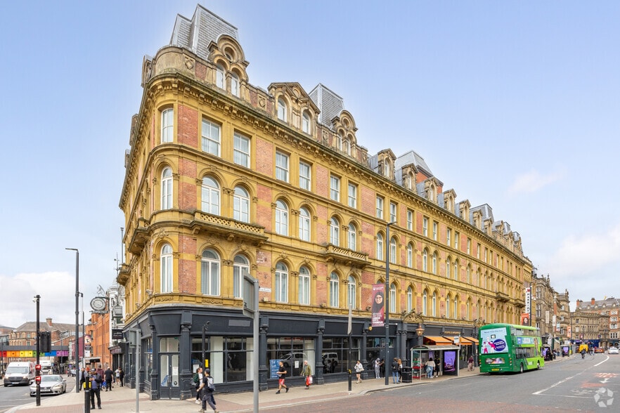 4-12 Boar Ln, Leeds to rent - Primary Photo - Image 1 of 2