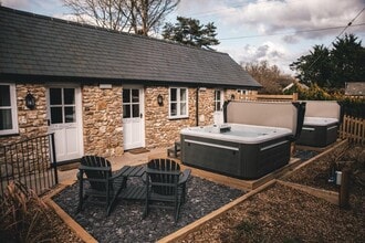 Trafalgar Way, Wilmington to rent Interior Photo- Image 2 of 11