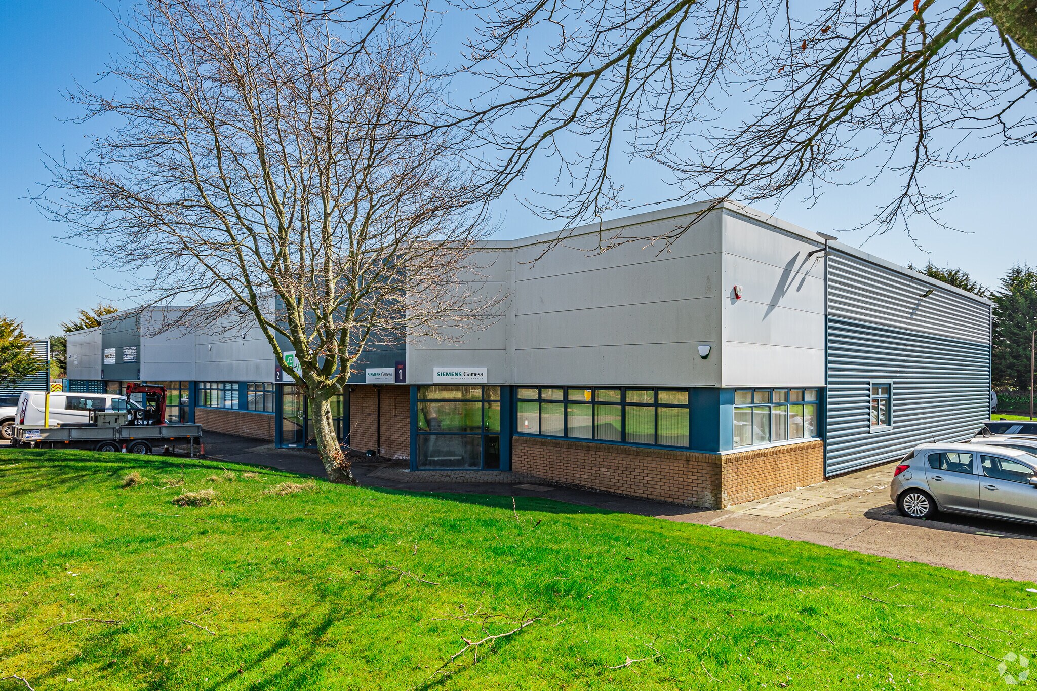 Brewster Sq, Livingston for sale Building Photo- Image 1 of 1