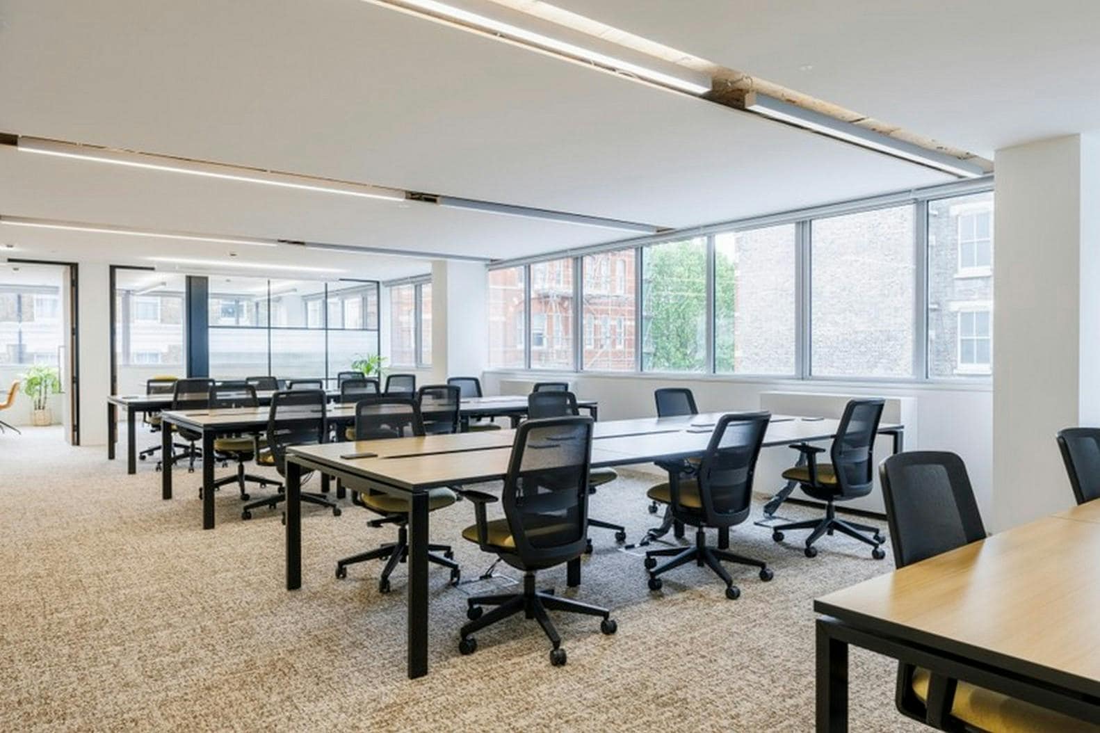 10-16 Elm St, London to rent Building Photo- Image 1 of 13
