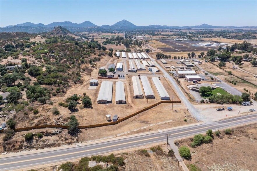 2411 San Vicente Rd, Ramona, CA for sale - Primary Photo - Image 1 of 40