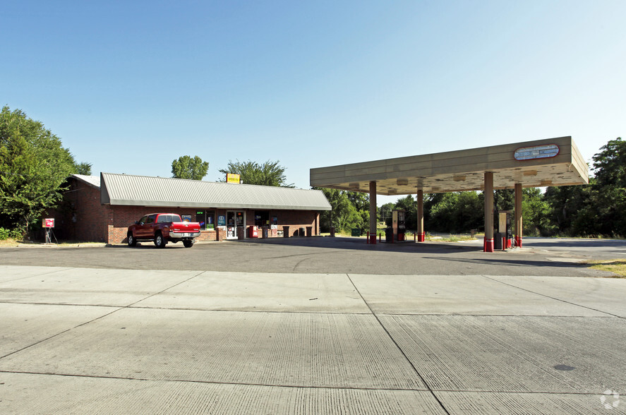 8829 NE 36th St, Spencer, OK for sale - Primary Photo - Image 1 of 1