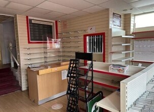 20-30 Bingley Rd, Shipley to rent Interior Photo- Image 1 of 1