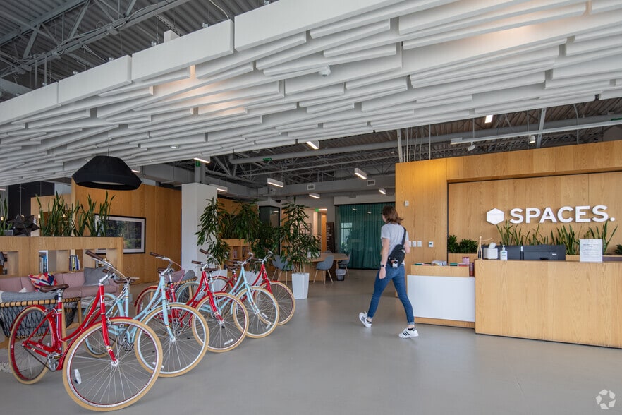 4100 Market St, Huntsville, AL to rent - Interior Photo - Image 2 of 42