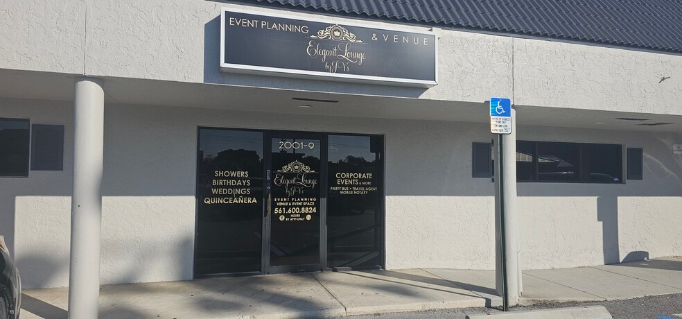 2001 10th Ave N, Lake Worth, FL to rent - Building Photo - Image 3 of 7