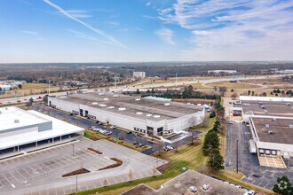 300 Airport Rd, Elgin, IL - AERIAL  map view