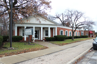 23880 Woodward Ave, Pleasant Ridge, MI for rent Primary Photo- Image 1 of 3