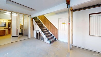 8106 S 1460 W, West Jordan, UT to rent Building Photo- Image 1 of 7