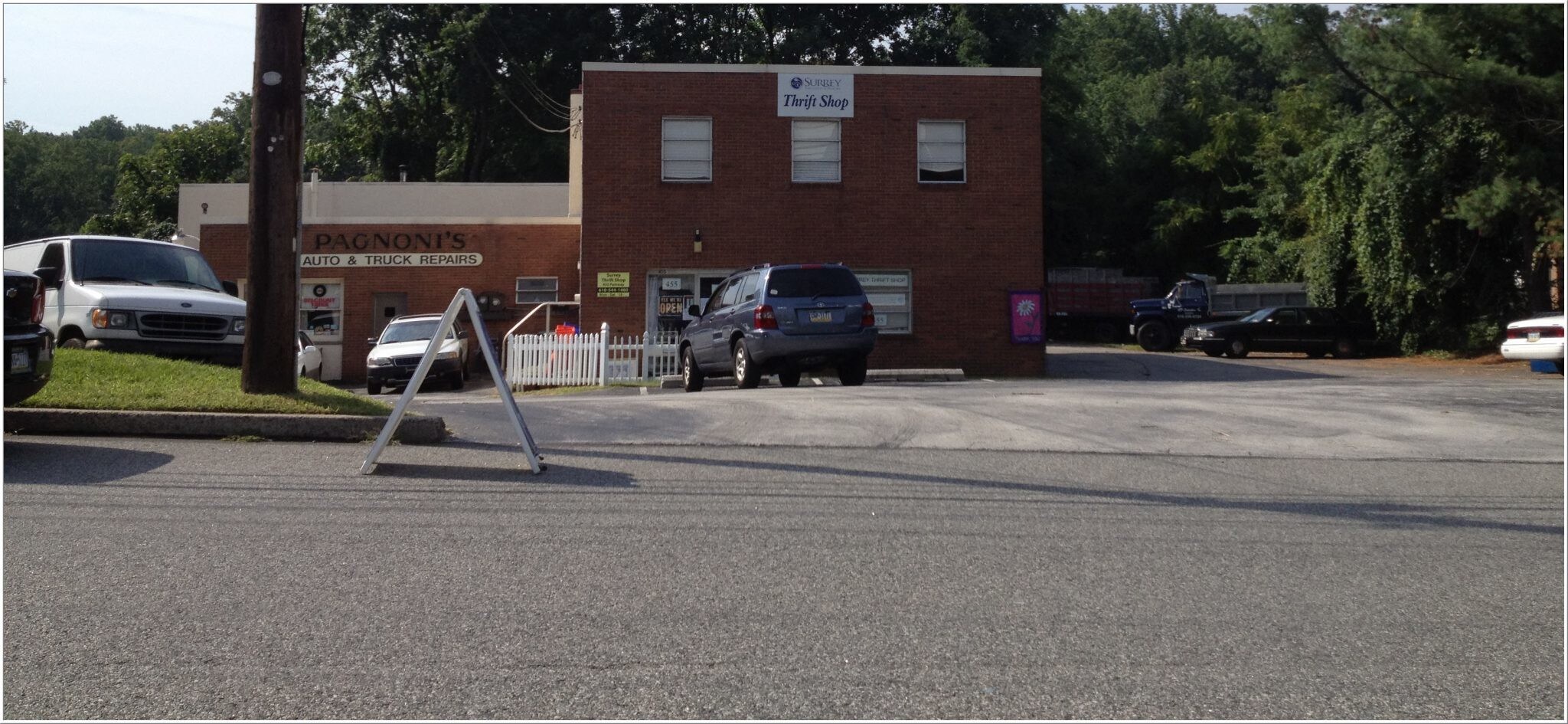 455 Parkway Dr, Broomall, PA for sale Primary Photo- Image 1 of 15