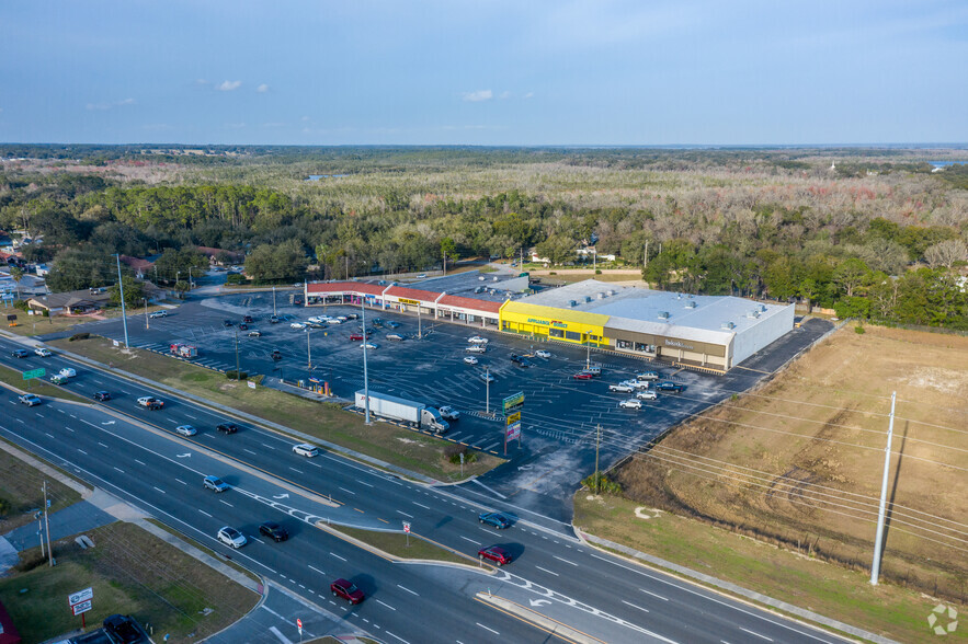 3323-3343 US-441/27, Fruitland Park, FL for rent - Building Photo - Image 2 of 8