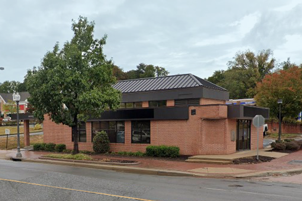 1100 W Broad St, Falls Church, VA for sale - Building Photo - Image 1 of 1