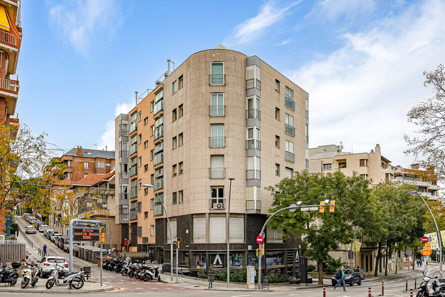 Carrer de Ganduxer, 88, Barcelona, Barcelona for rent - Primary Photo - Image 1 of 2