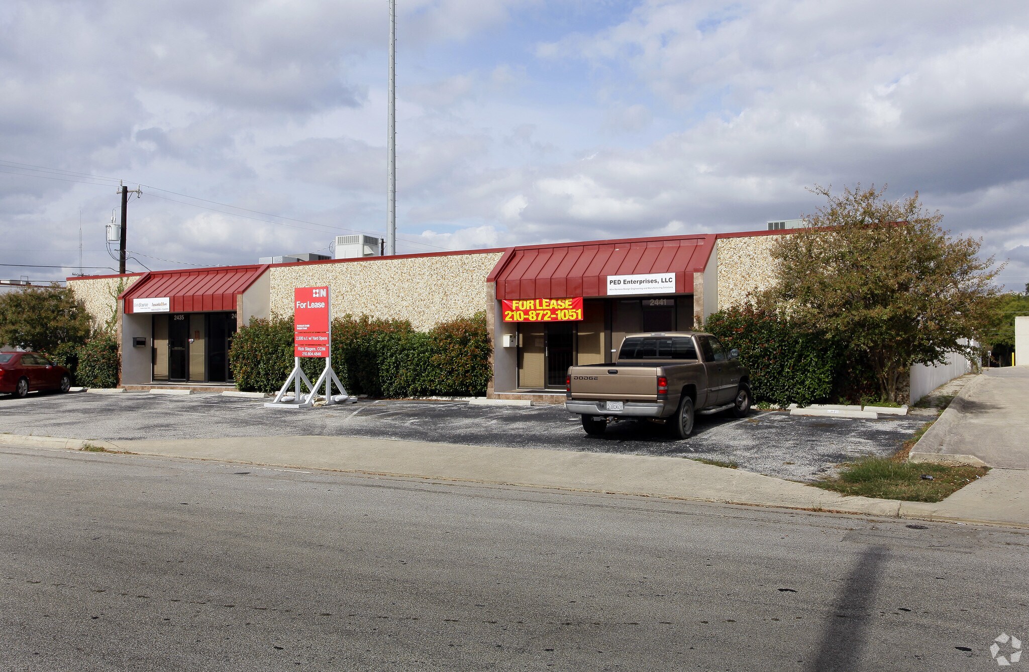 24352441 Boardwalk St, San Antonio 78217 Flex for Rent