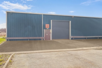 4-7 Slippery Gowt Lane, Wyberton to rent Building Photo- Image 2 of 4