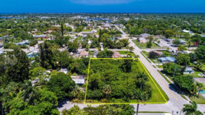 4983 SE Grouper Ave, Stuart, FL for sale - Aerial - Image 1 of 1