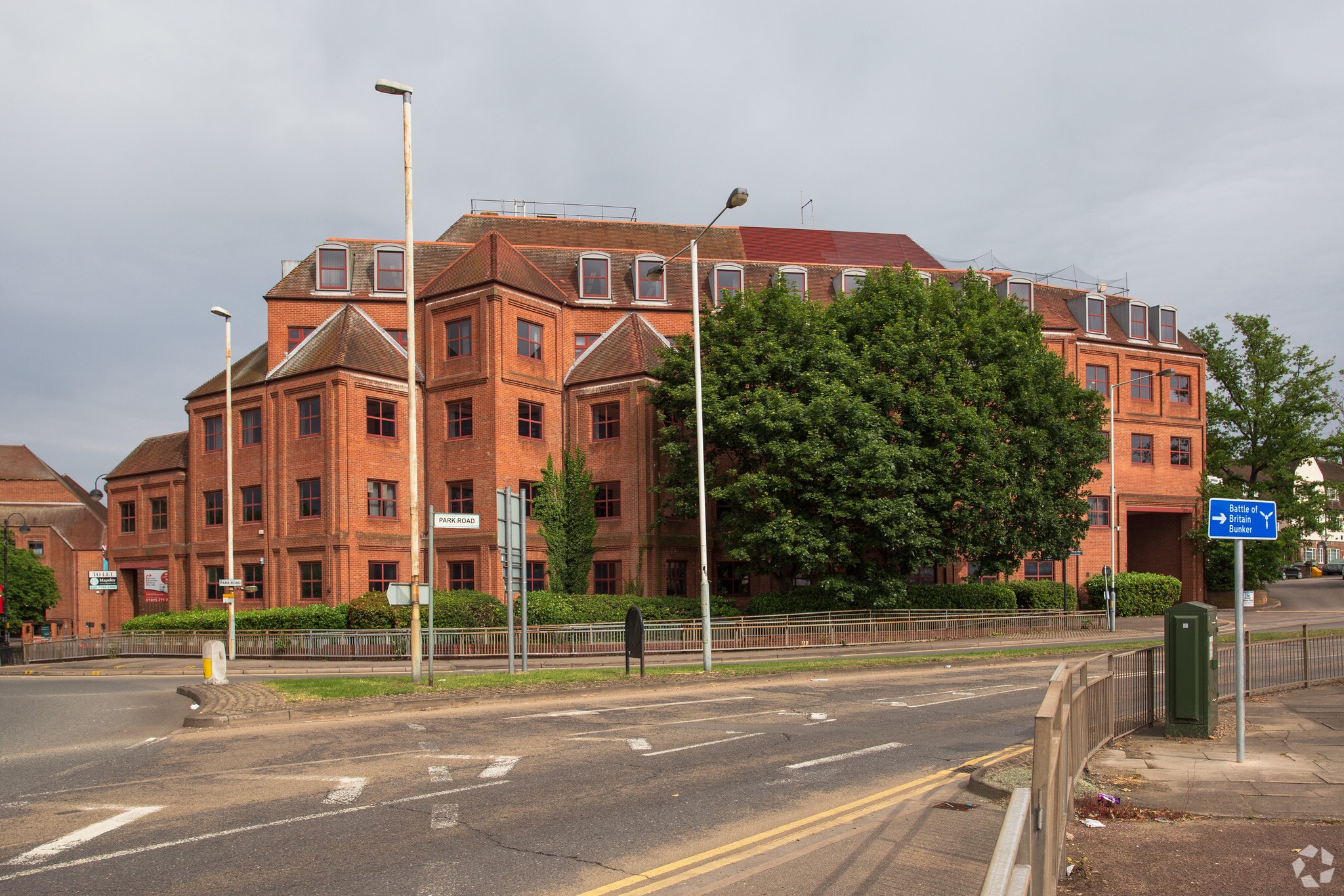 Park Rd, Uxbridge for sale Primary Photo- Image 1 of 1