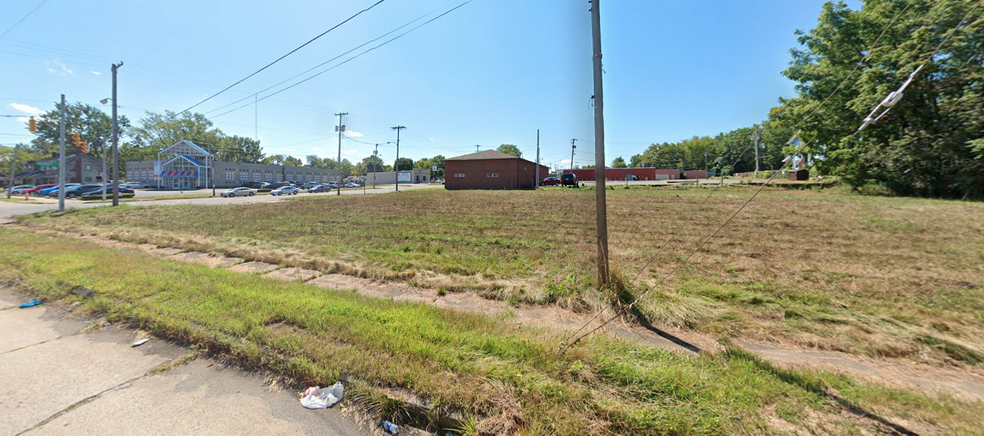 3400 Market St, Youngstown, OH for rent - Building Photo - Image 3 of 3