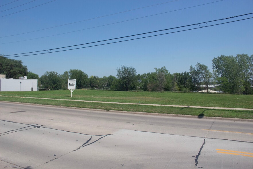 2900 N 14th St, Lincoln, NE for sale - Building Photo - Image 1 of 1