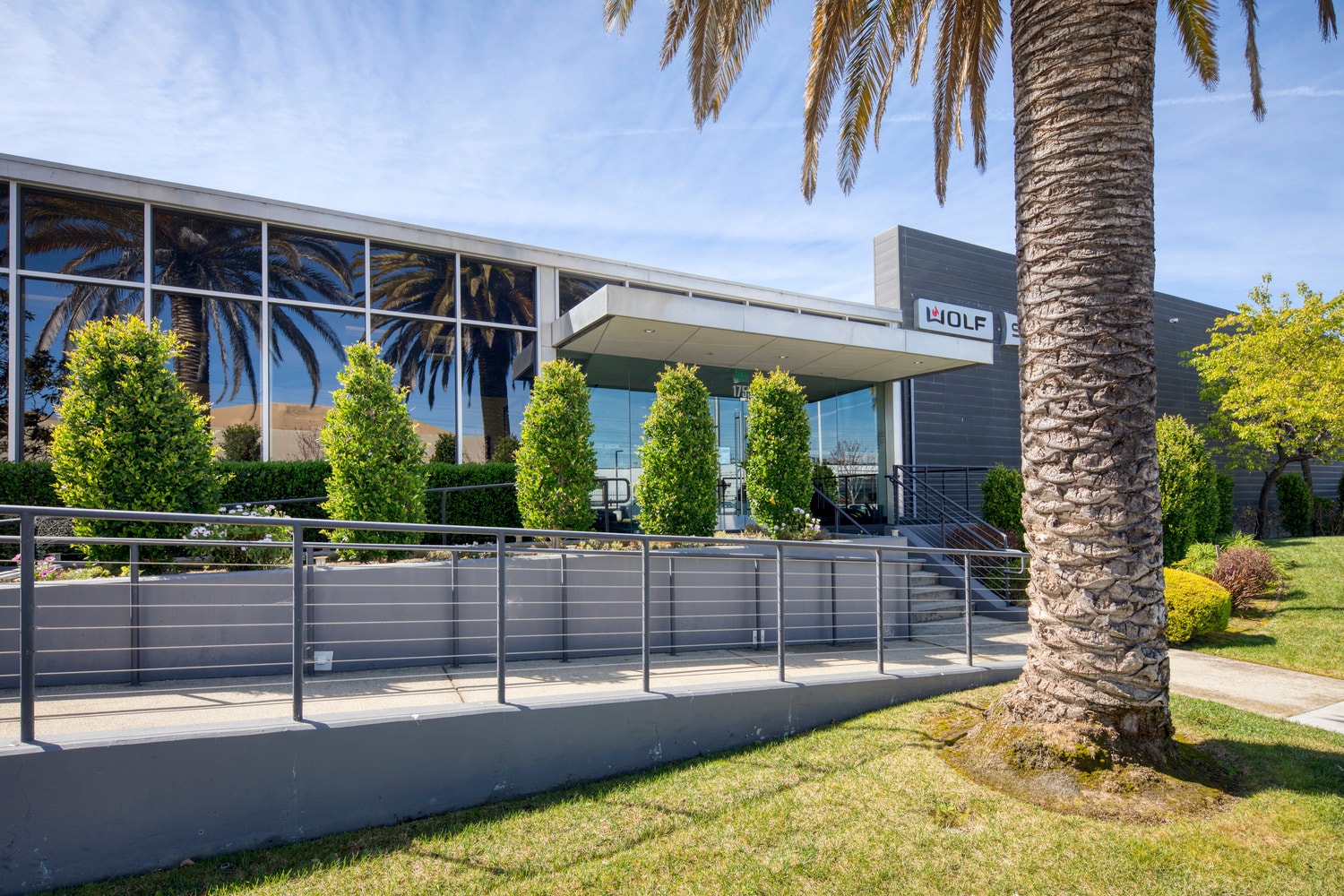 1755 Rollins Rd, Burlingame, CA to rent Primary Photo- Image 1 of 23