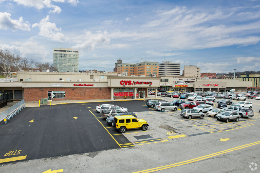 152-244 W Chestnut St, Washington, PA for rent - Building Photo - Image 3 of 6