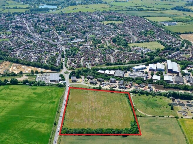 Warrington Rd, Olney for sale Primary Photo- Image 1 of 1