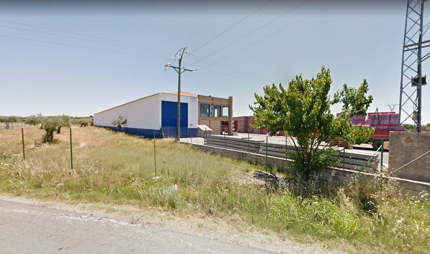 Industrial in Torrejoncillo, Cáceres for sale Building Photo- Image 1 of 10