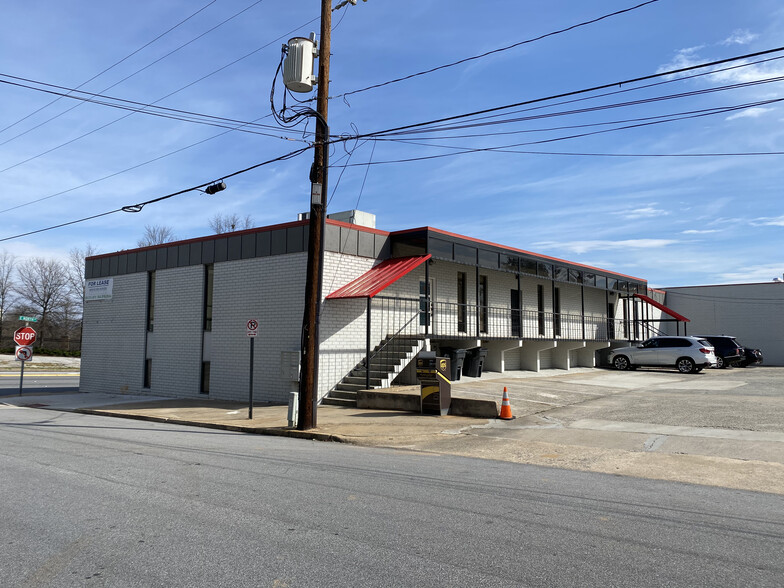 500 E North St, Greenville, SC for rent - Building Photo - Image 3 of 3