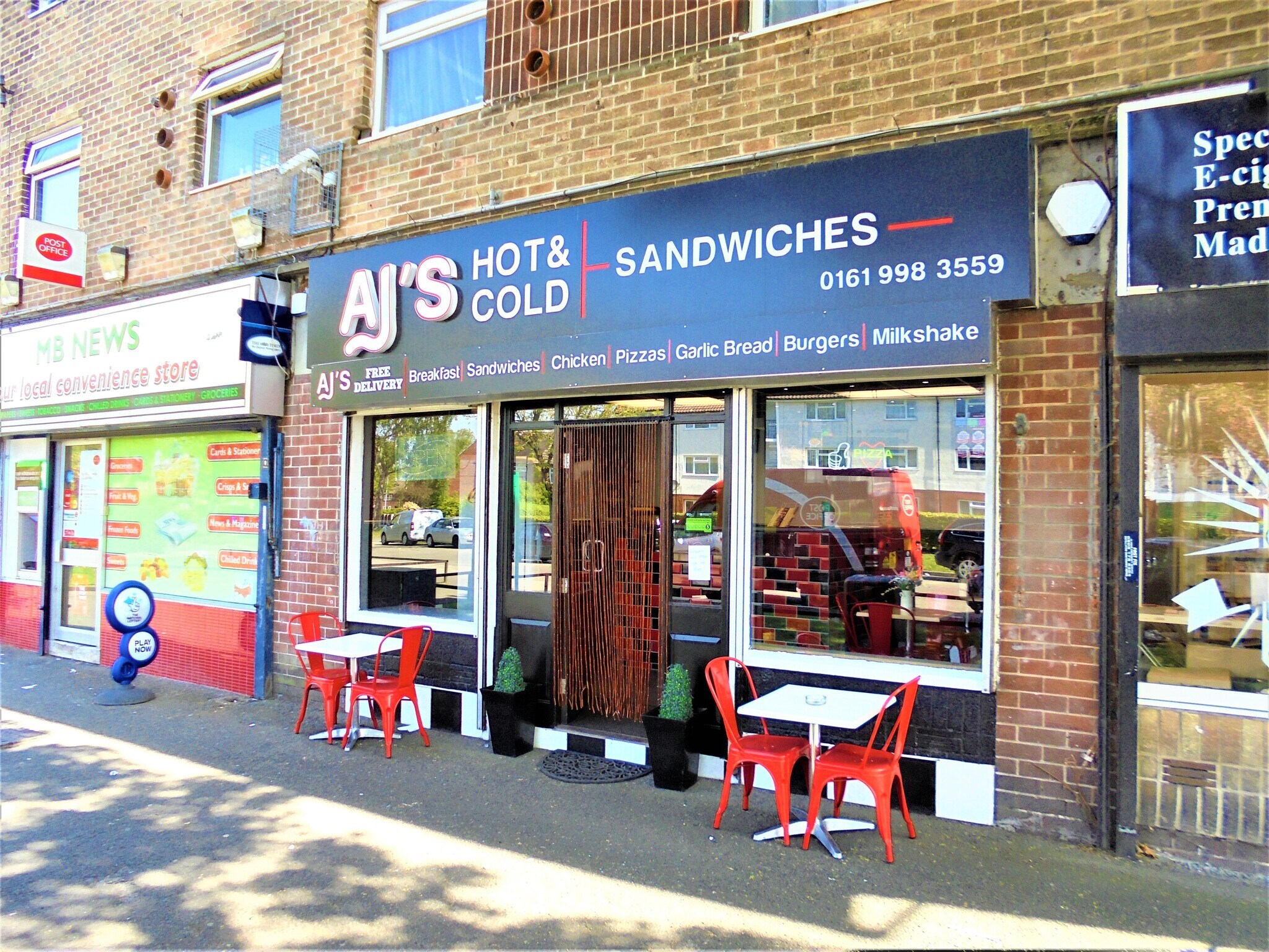 93 Wendover Rd, Manchester for sale Primary Photo- Image 1 of 1