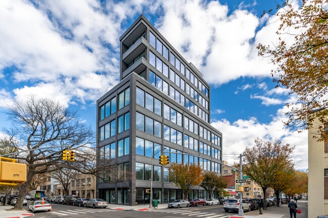 More details for 3501 36th Ave, Astoria, NY - Office, Medical to Rent