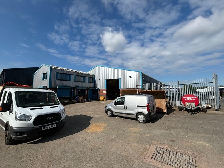 Brookfield Dr, Cannock for sale - Building Photo - Image 2 of 2