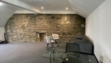 62-64 Leadside Rd, Aberdeen to rent Interior Photo- Image 1 of 2