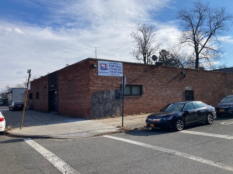 21308 99th Ave, Queens Village 11429 UK