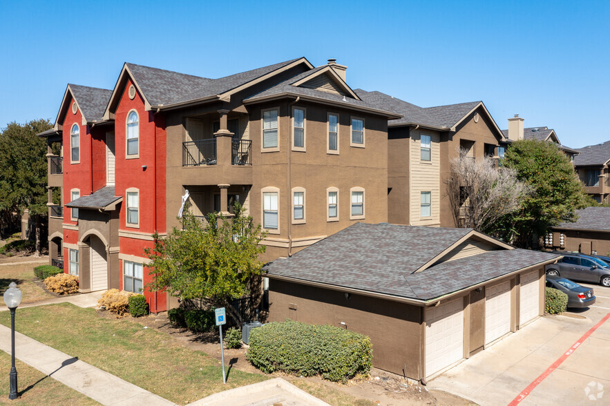 1200 College Pky, Lewisville, TX for sale - Primary Photo - Image 1 of 1