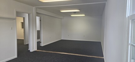 11923 Centre St, Chester, VA for rent Building Photo- Image 1 of 12